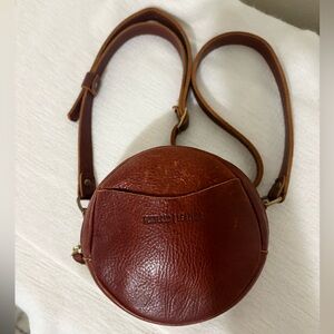 Portland Leather Circle Crossbody Bag - Nutmeg